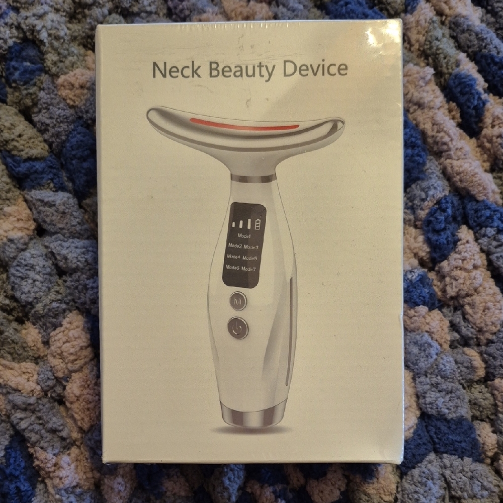 Advanced Silver Neck Beauty Device
